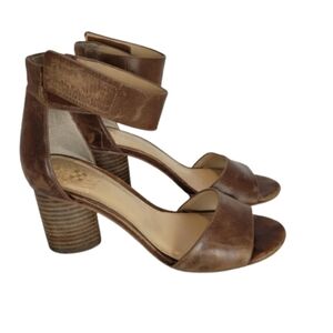 Vince camuno leather heels